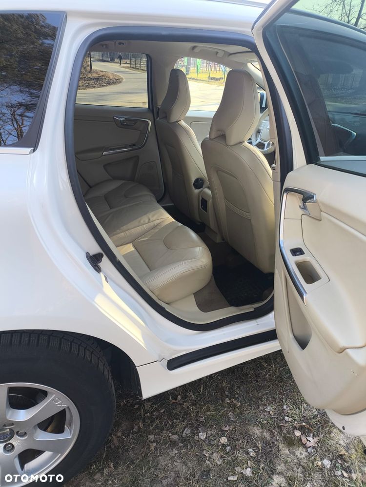 Volvo XC 60 T6 AWD Summum - 17