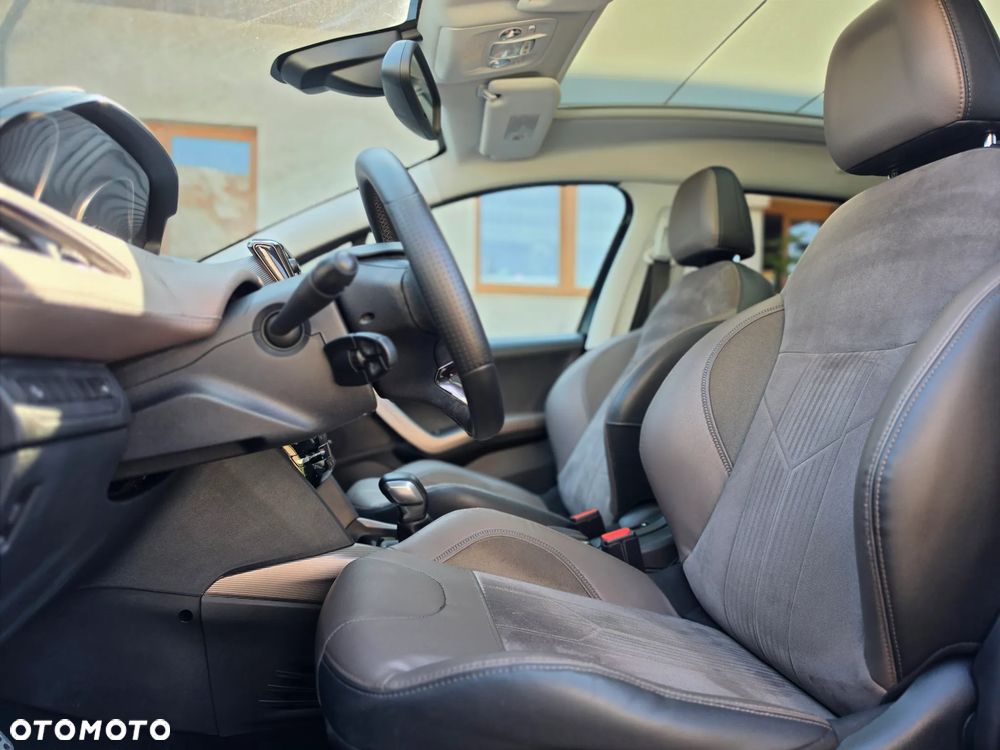 Peugeot 2008 - 19