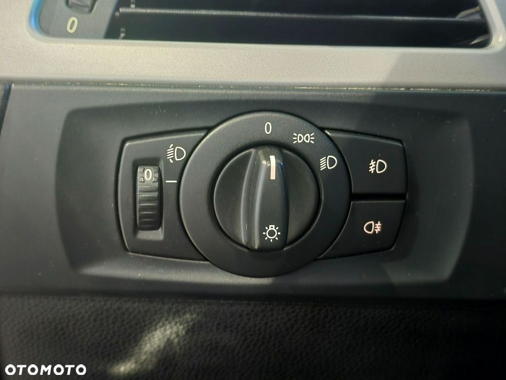 BMW Seria 3 - 23