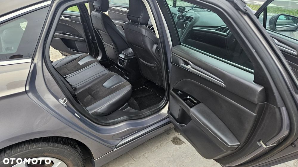 Ford Mondeo 1.5 EcoBoost Titanium - 9