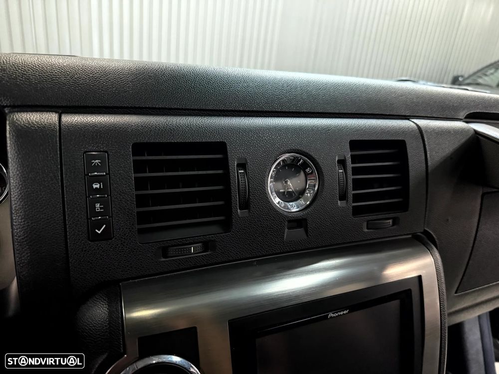 Hummer H2 6.2L V8 Supercharged Luxury - 35