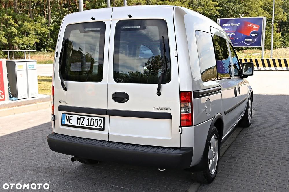 Opel Combo Tour Enjoy - 16