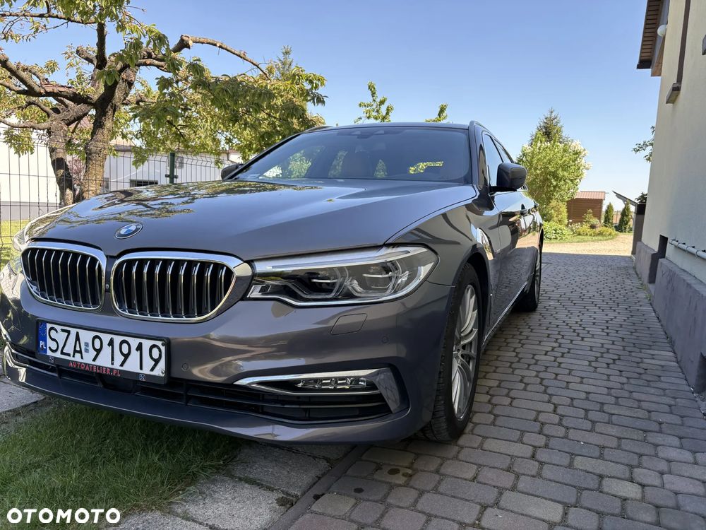 BMW Seria 5 530i xDrive Luxury Line - 3