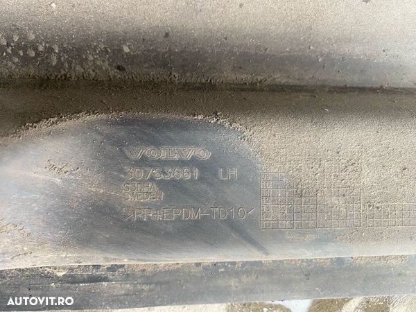 Prag stanga VOLVO XC70 2008+ 31265319/30763661 - 3