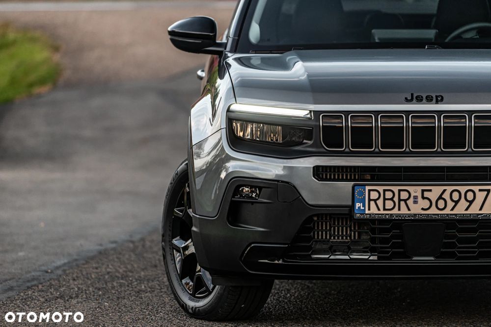 Jeep Avenger 1.2 GSE T3 Turbo-Benzin GDI Longitude - 14