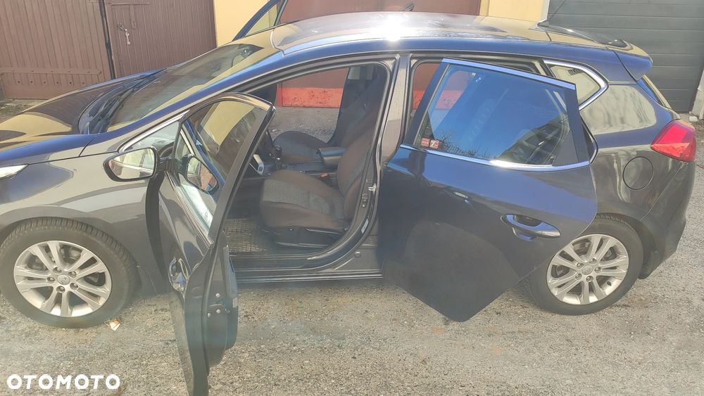 Kia Ceed 1.6 GDI L - 4