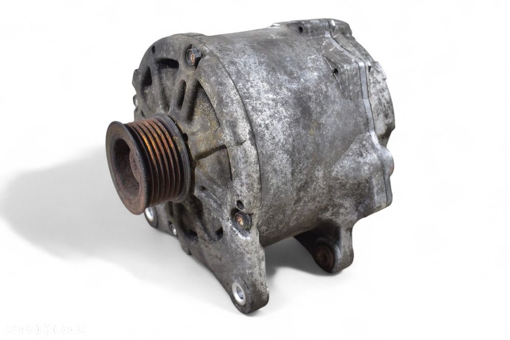 Alternator AUDI A8 D3 3.7 4.2 077903015Q - 1
