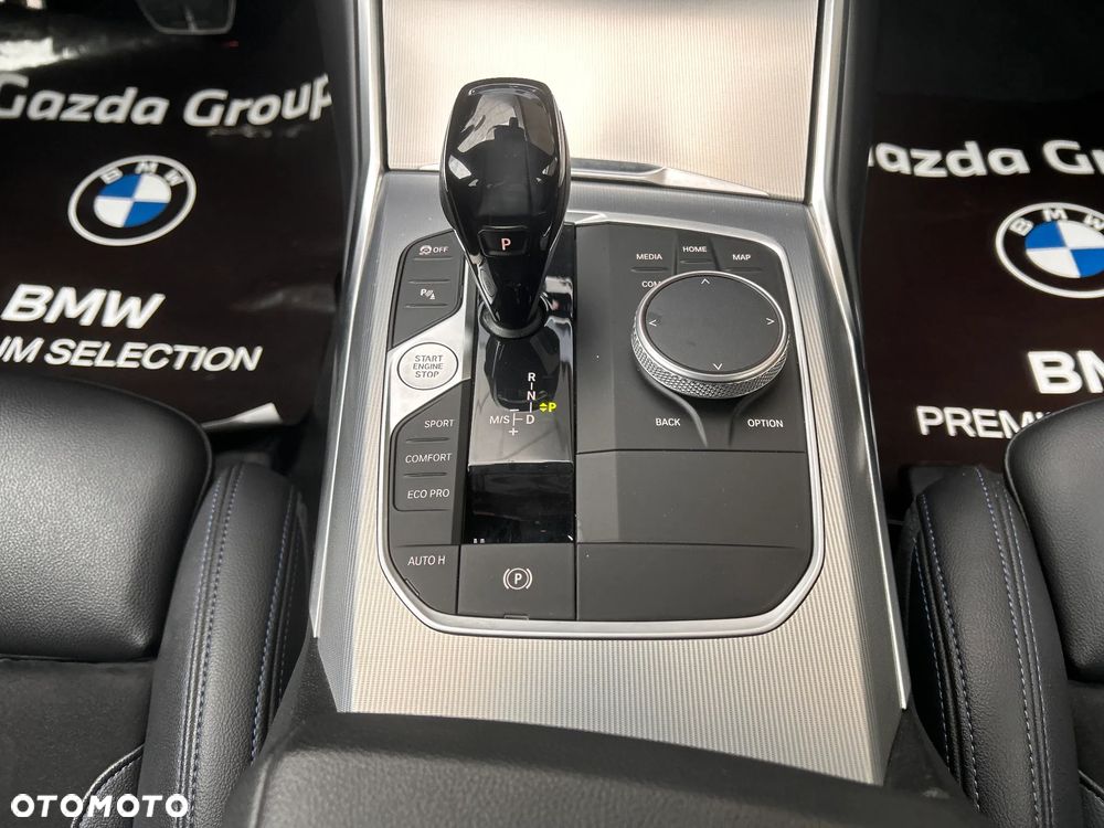 BMW Seria 3 320d xDrive M Sport Shadow sport - 30