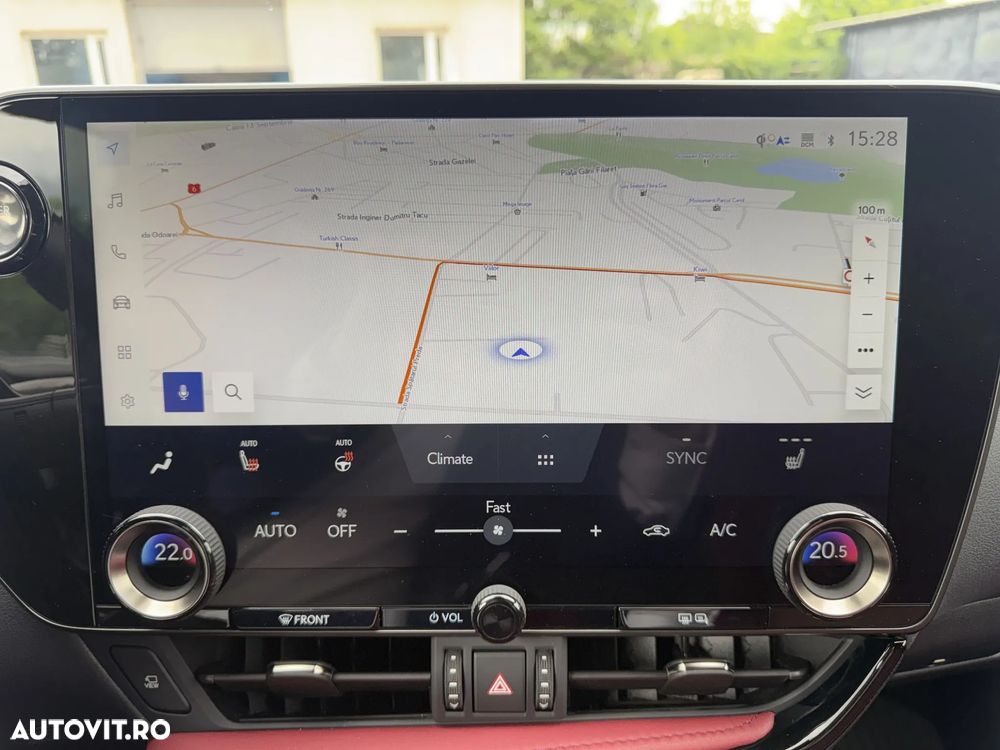 Lexus Seria NX - 20
