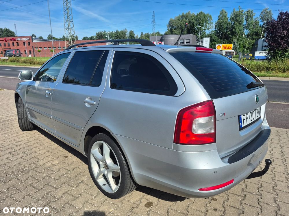 Skoda Octavia 2.0 TDI DPF Ambiente - 18