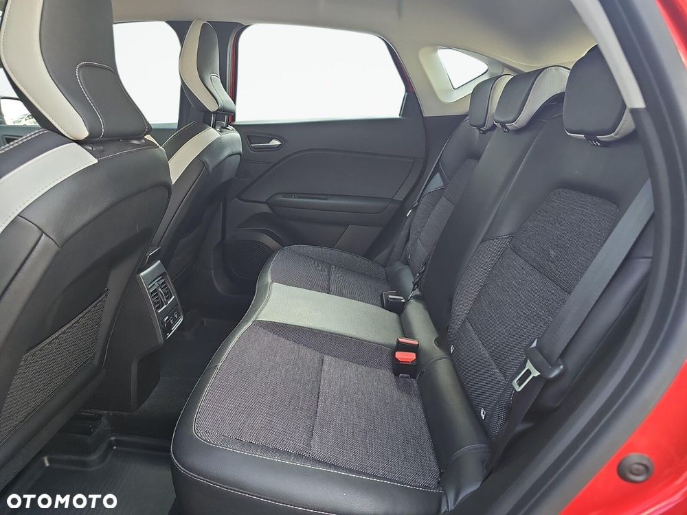 Renault Captur - 24