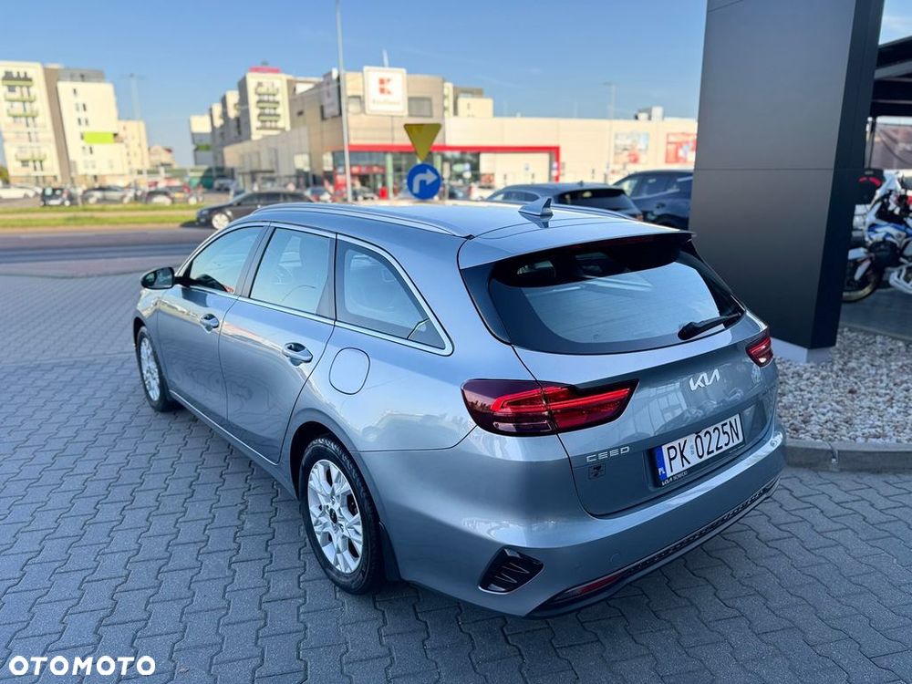 Kia Ceed 1.5 T-GDI M - 3