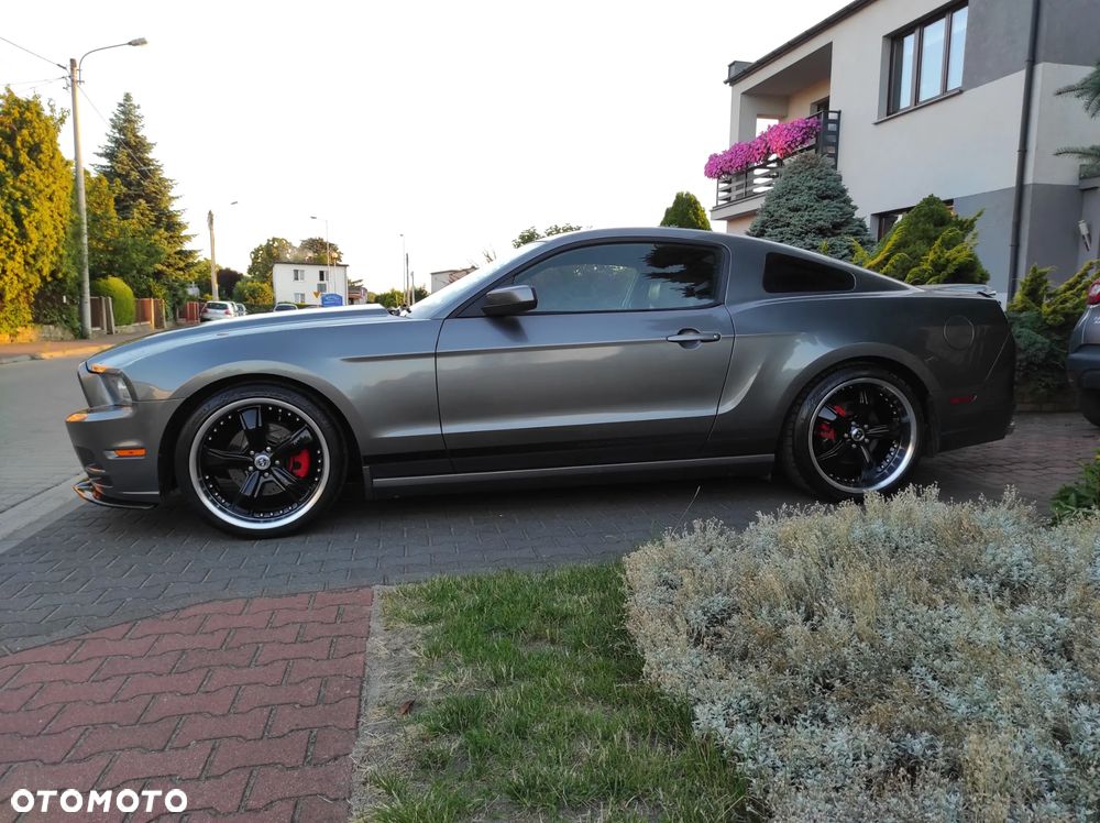 Ford Mustang 3.7 V6 - 2