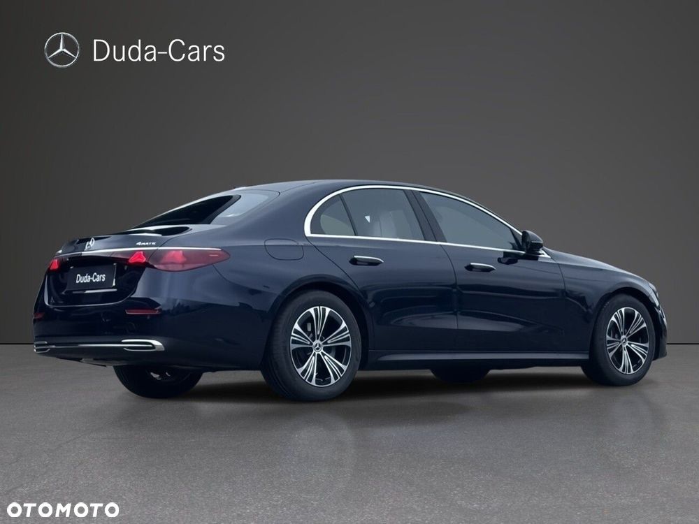 Mercedes-Benz Klasa E 220 d mHEV 4-Matic Avantgarde 9G-Tronic - 3