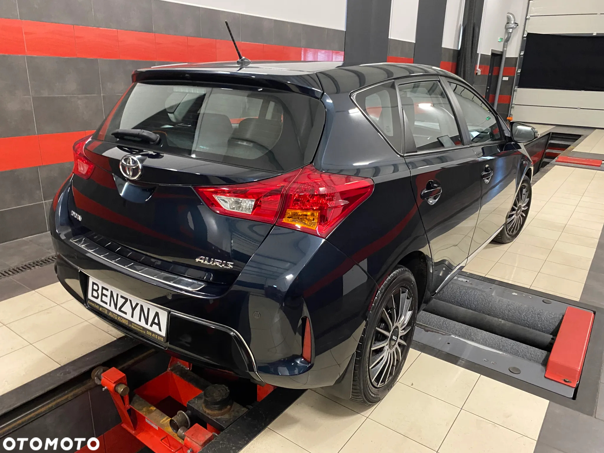 Toyota Auris - 5