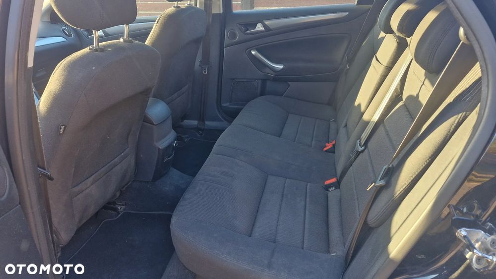 Ford Mondeo 2.0 TDCi Titanium X - 8