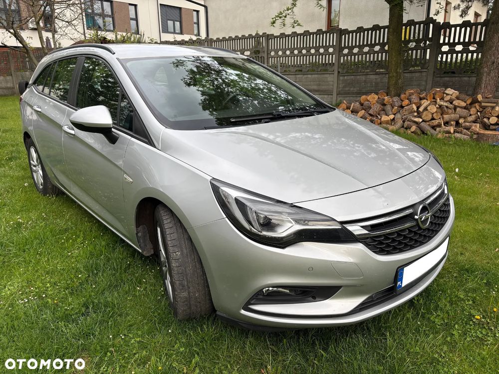Opel Astra 1.6 CDTI Enjoy S&S - 2