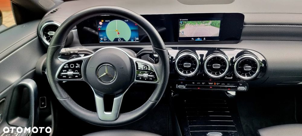 Mercedes-Benz CLA 220 d Progressive 8G-DCT - 25