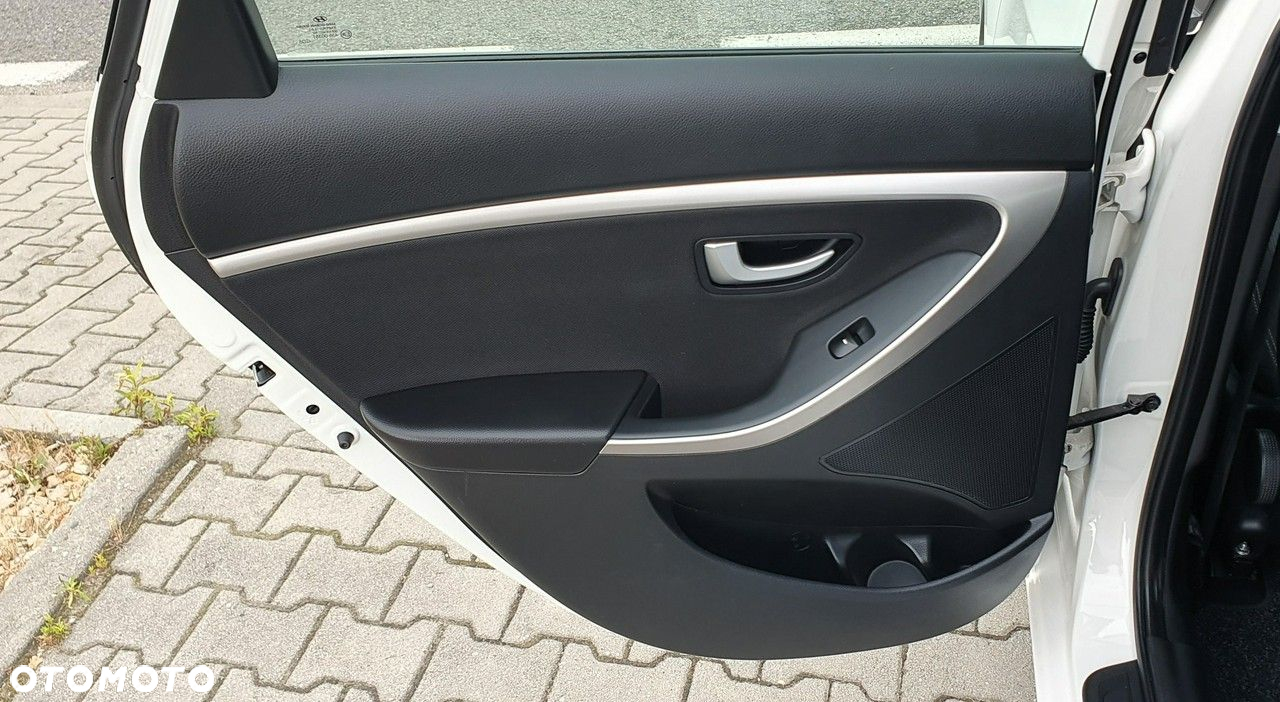 Hyundai i30 - 10