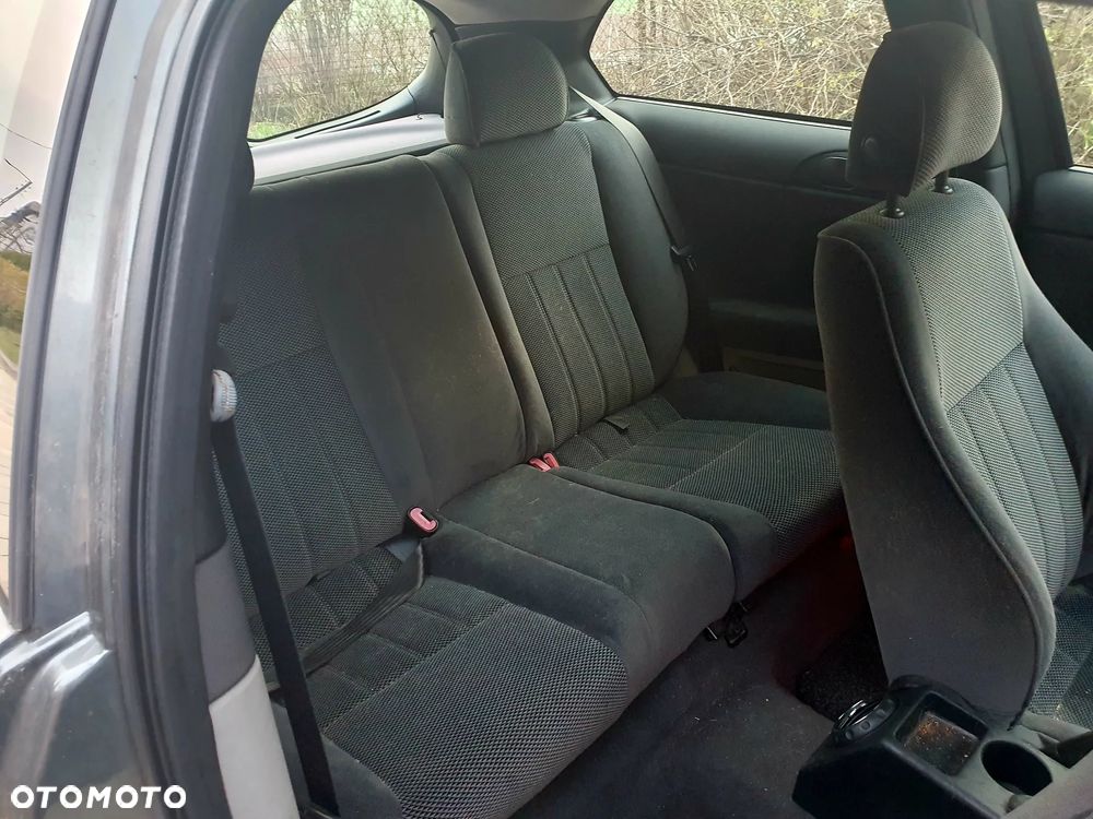Alfa Romeo 147 - 14