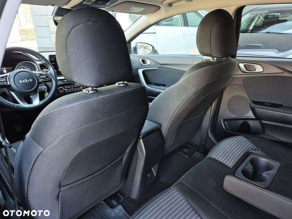 Kia Ceed 1.5 T-GDI M - 15