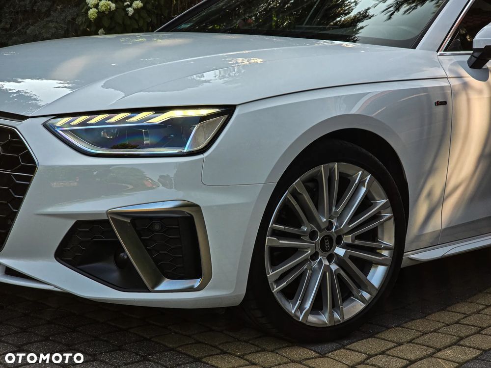 Audi A4 Avant 35 TFSI mHEV S Line S tronic - 2