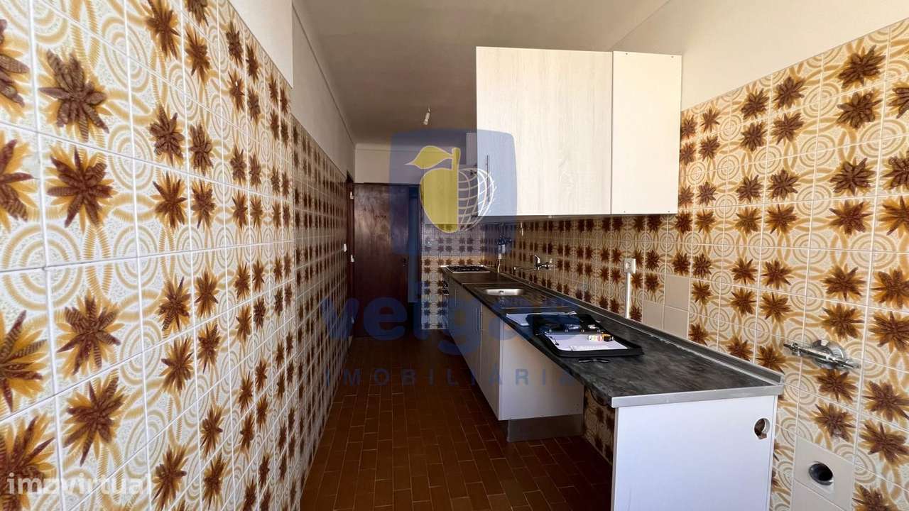 T1 Transformado em T2 | 70,63 m² | Luminosidade e Excelente Estado em - Grande imagem: 3/24