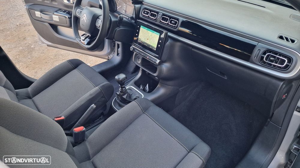 Citroën C3 1.2 PureTech Shine Pack - 26