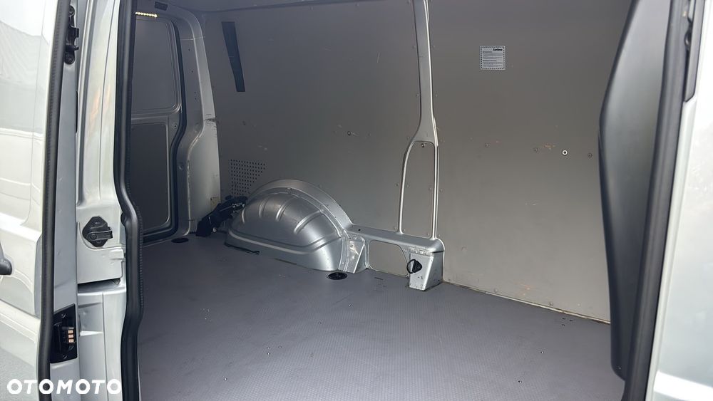 Volkswagen Transporter T6 - 25