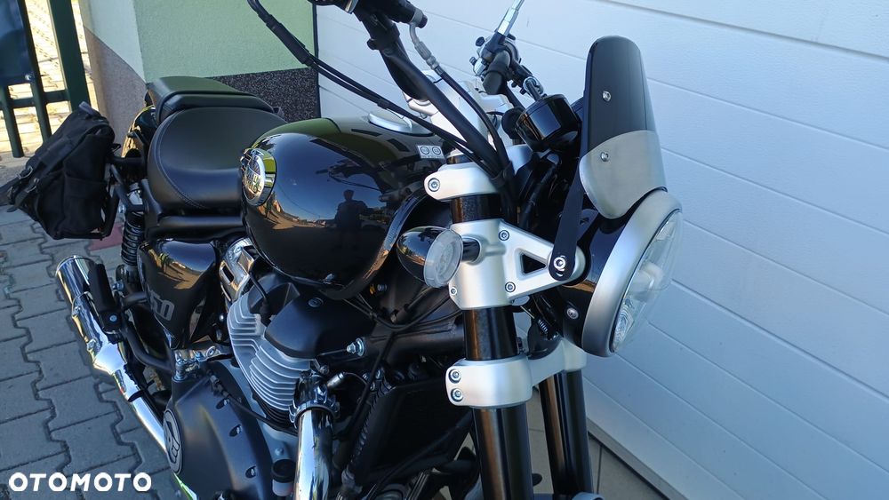 Royal Enfield Super Meteor - 26