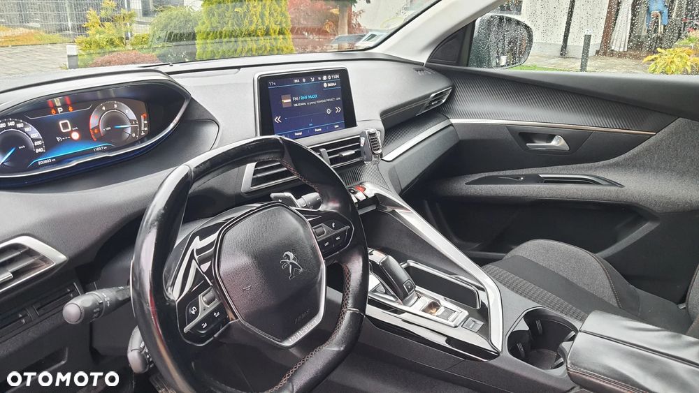 Peugeot 5008 1.5 BlueHDi Active S&S EAT8 - 6