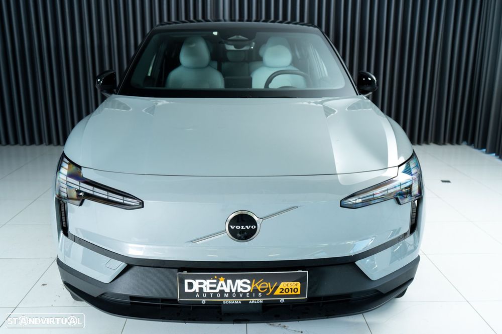 Volvo EX 30 Twin Motor Performance AWD Ultra — fotografia 4