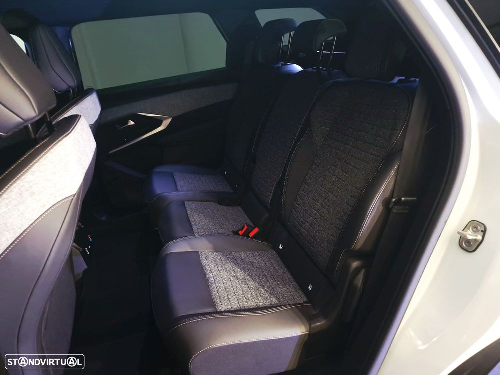 Peugeot 5008 - 25