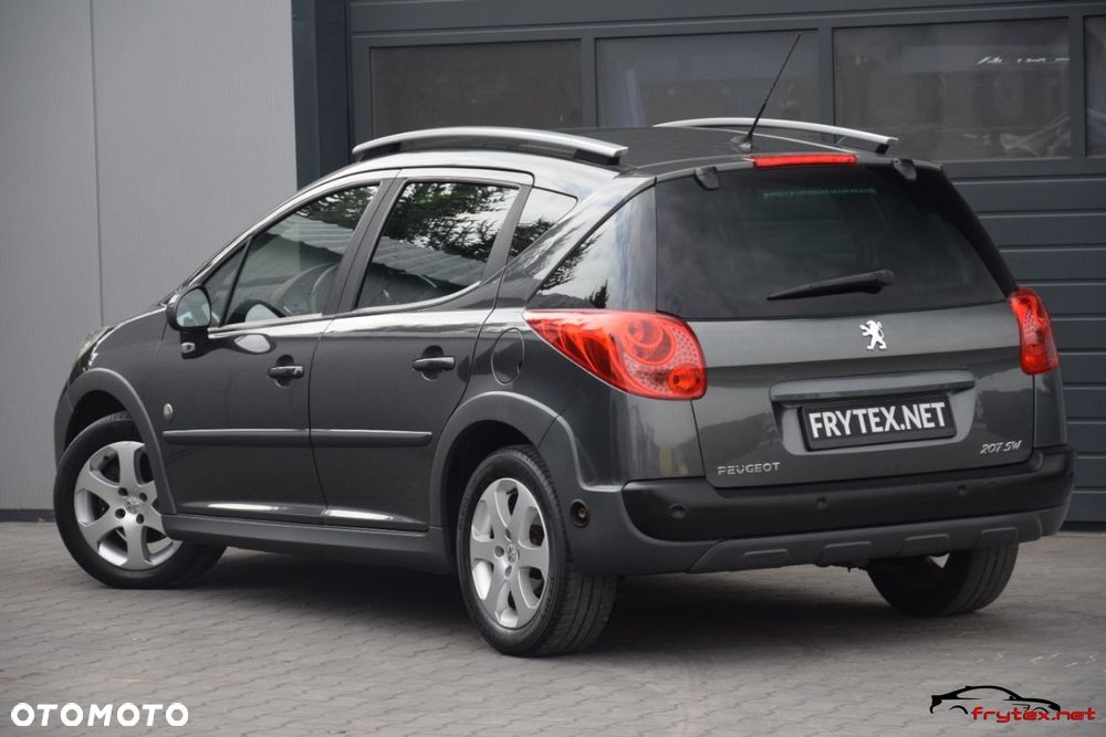 Peugeot 207 - 15