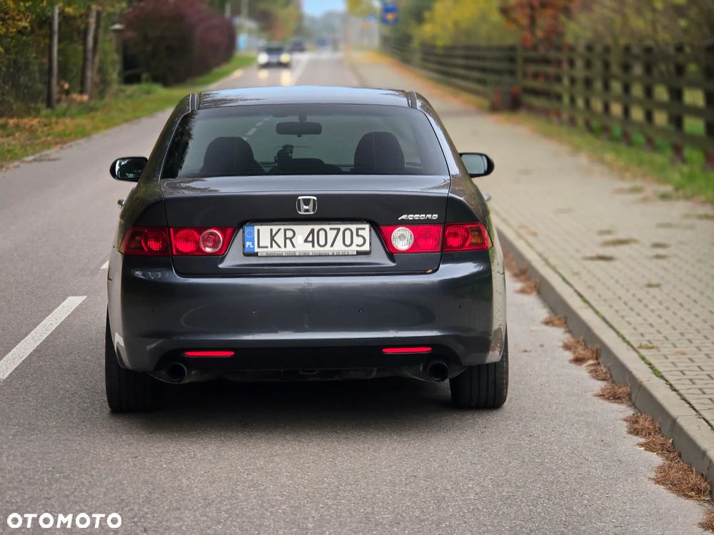 Honda Accord 2.4 Executive - 16
