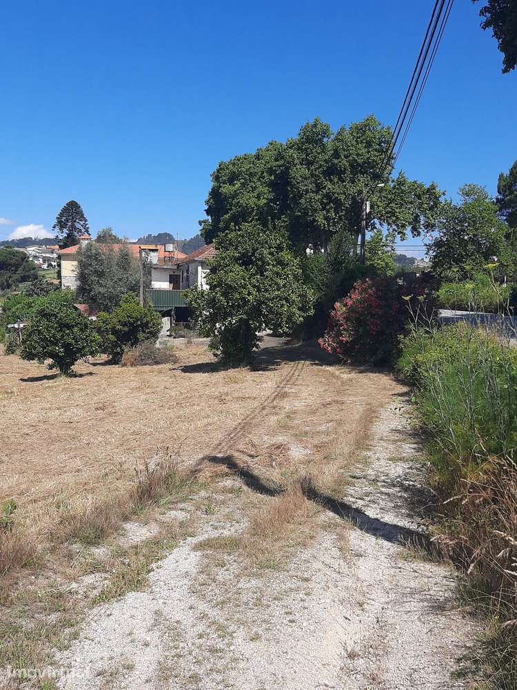 Vende Terreno São Mamede de Recezinhos Penafiel - Grande imagem: 4/8