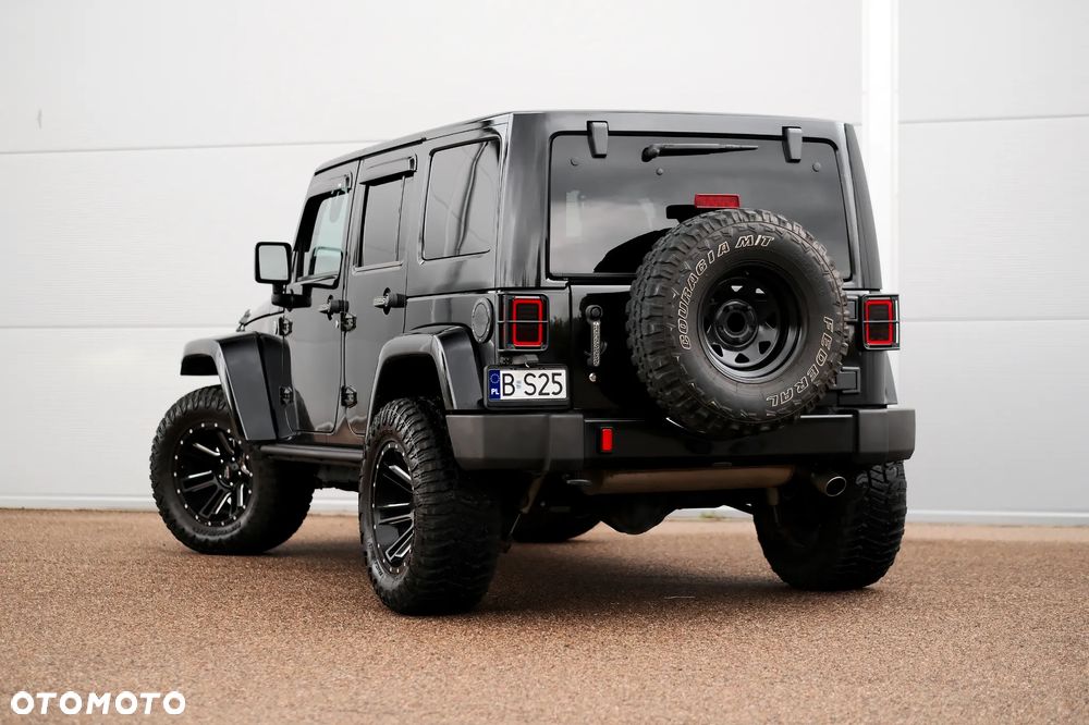 Jeep Wrangler 3.6 Unlim Sahara - 5