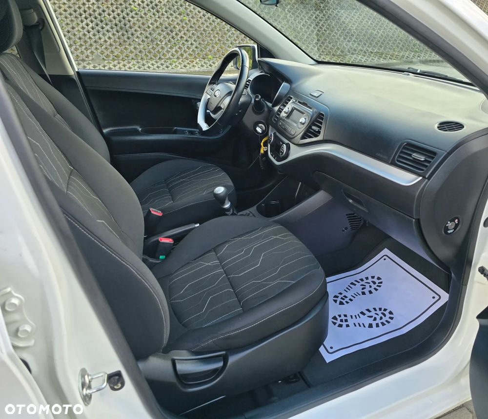 Kia Picanto 1.2 Dream Team Edition - 25