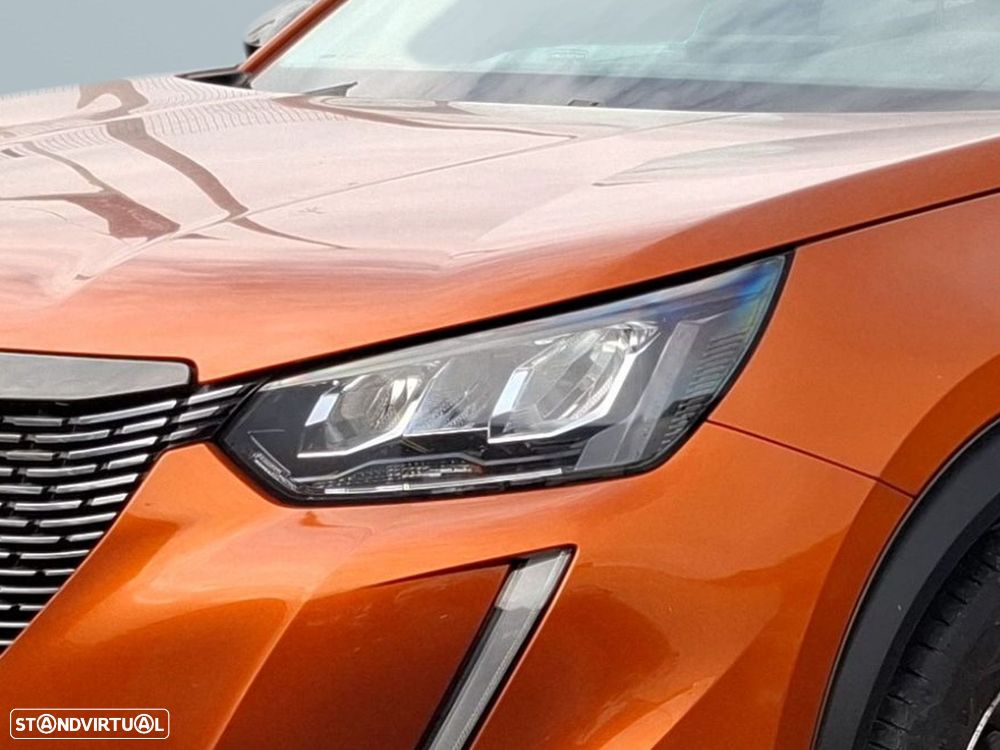 Peugeot 2008 1.2 PureTech Allure Pack - 3