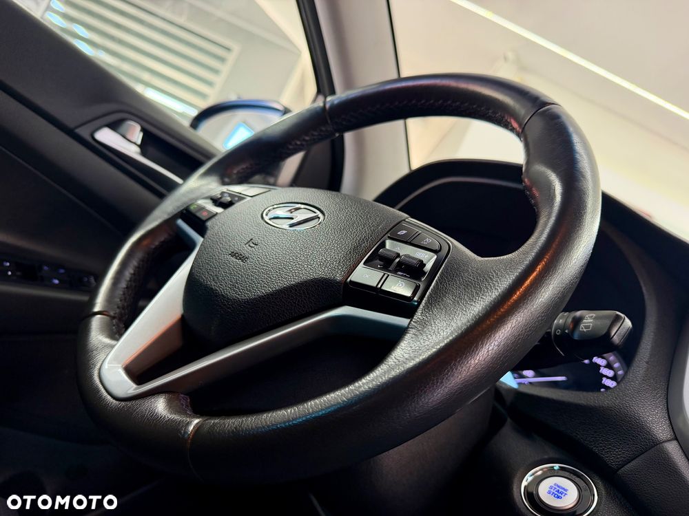Hyundai Tucson 2.0 CRDI BlueDrive Style 2WD - 30