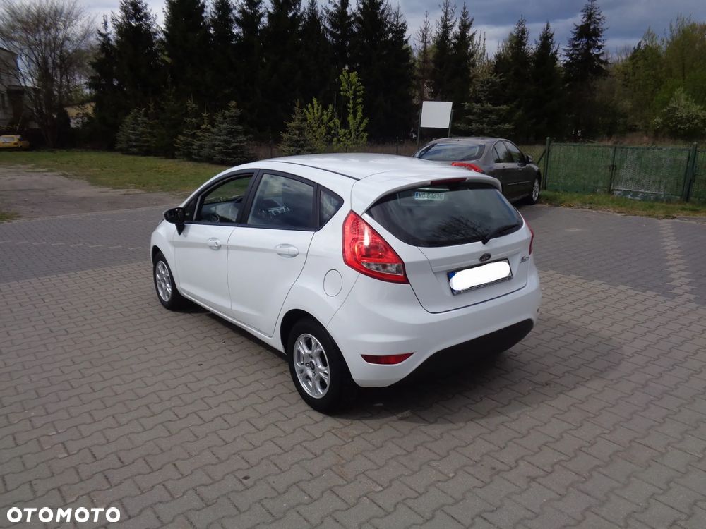 Ford Fiesta 1.25 Champions Edition - 4