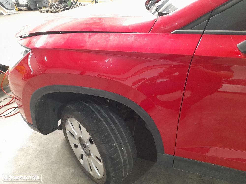 Guarda-lamas esquerdo SEAT Ateca (KH7) - 2