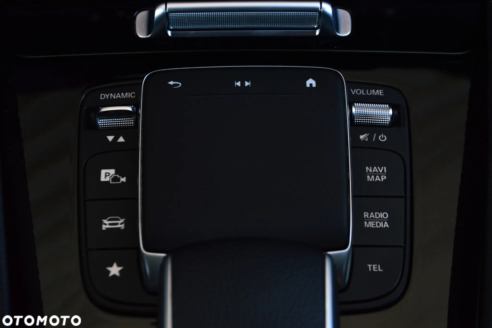 Mercedes-Benz GLE - 36