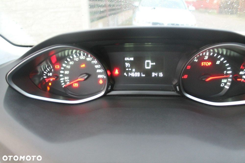 Peugeot 308 - 15