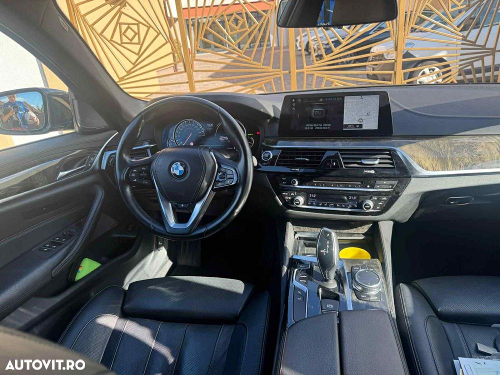 BMW Seria 5 530d xDrive Aut. Luxury Line - 10