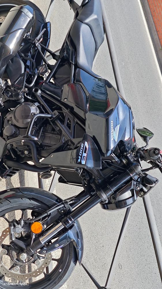 Honda CB CB300R Neo Sport Café - 10
