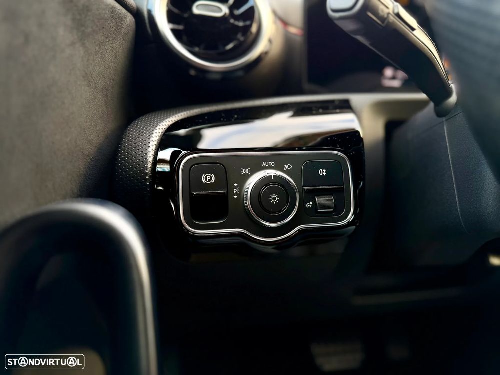 Mercedes-Benz A 180 d AMG Line Aut. - 18