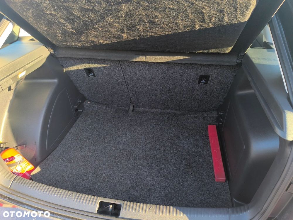 Skoda RAPID 1.6 TDI DPF Edition - 16