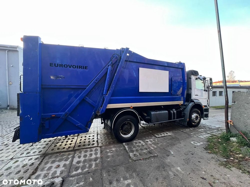 Mercedes-Benz AXOR 1829 - 3