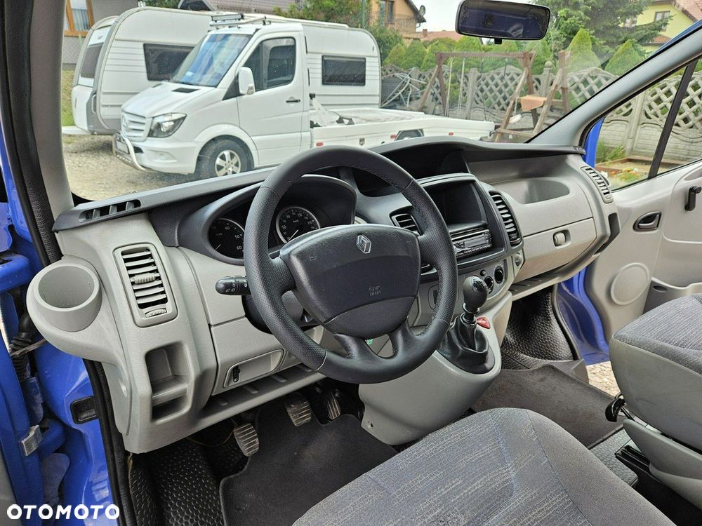 Renault Trafic - 8